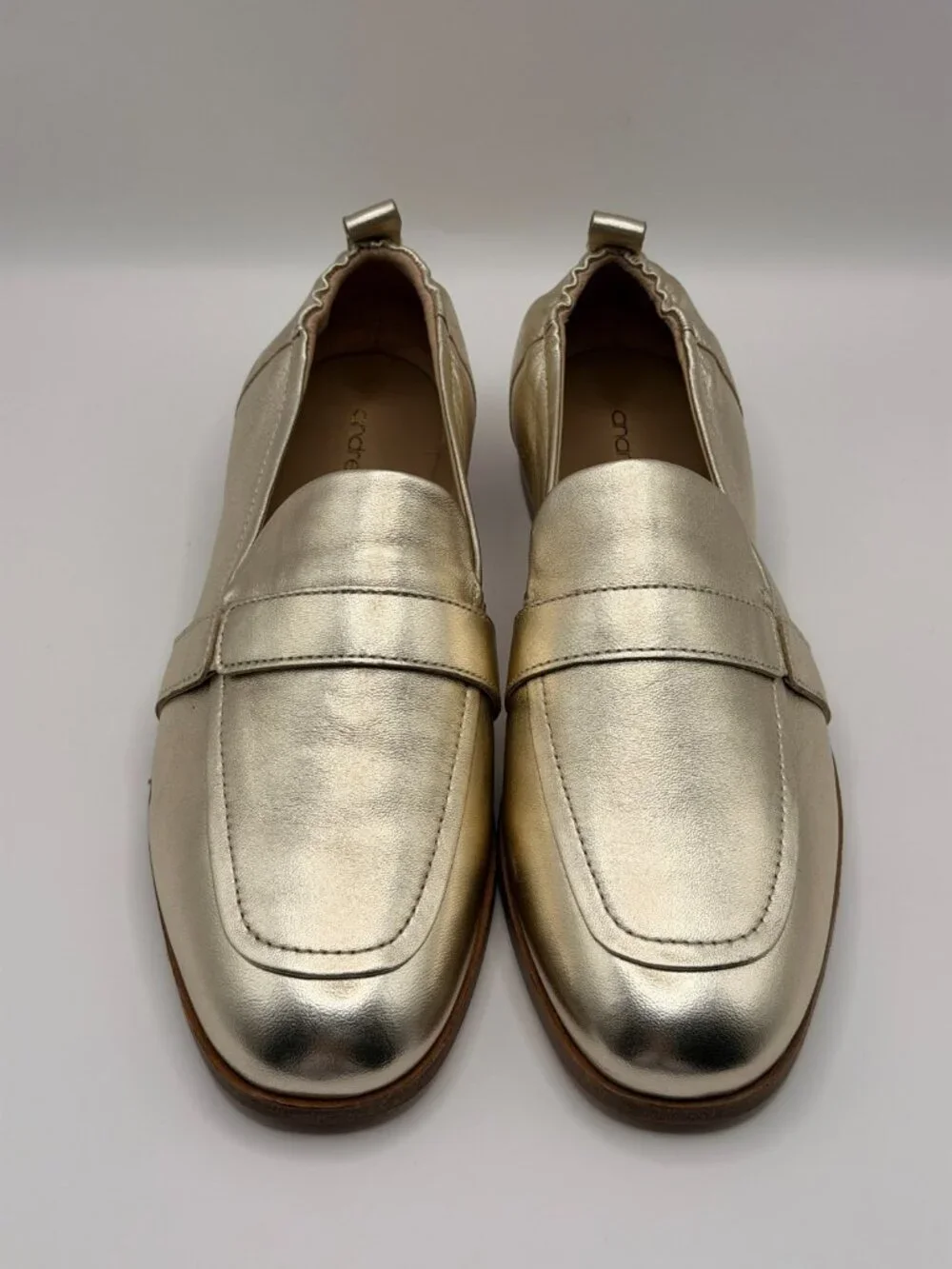 Andre Assous Womens Cedar  Gold Metallic Leather Loafer Sz 8